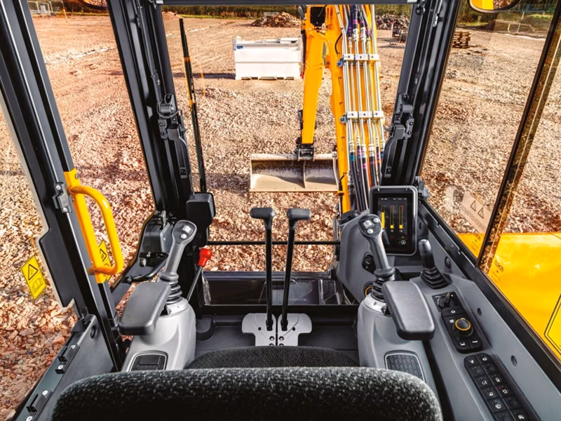 2027 JCB 50Z-1 - Image 4