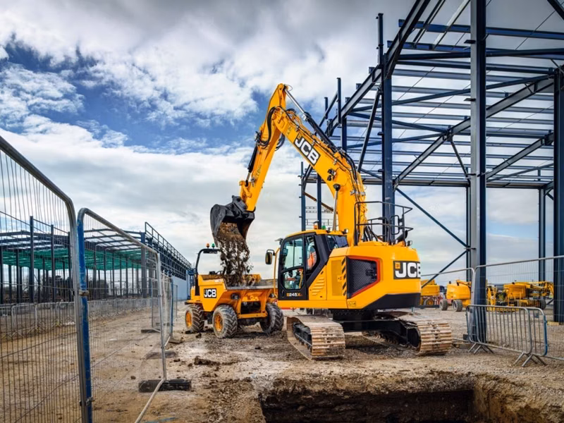 2026 JCB 245XR - Image 1