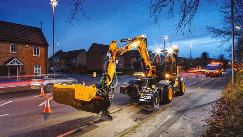 2026 JCB POTHOLE PRO - Image 6