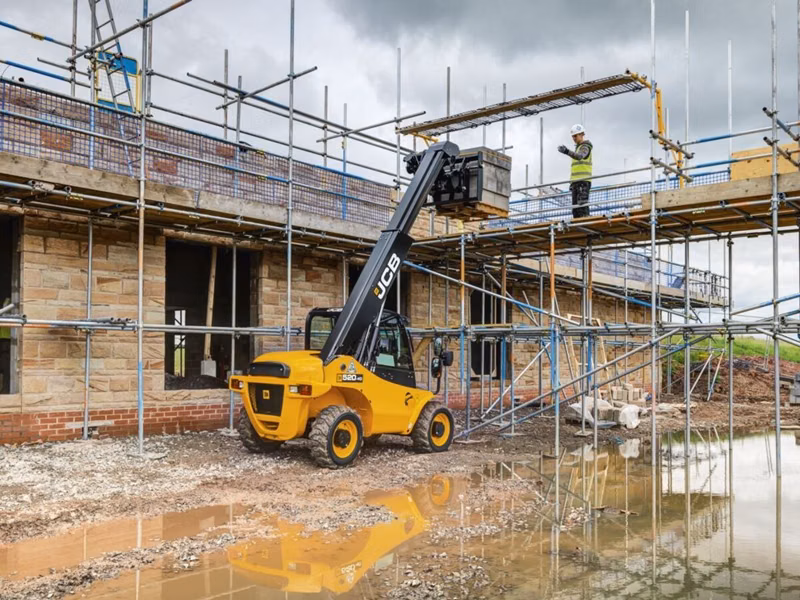 2027 JCB Floating Forks - Image 1